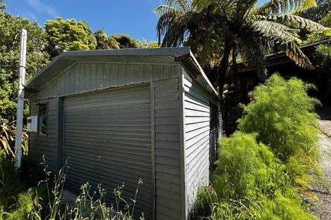 Photo of property in 18 Muri Road, Pukerua Bay, 5026