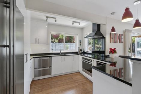 Photo of property in 2/44 Richmond Avenue, Northcote Point, Auckland, 0627