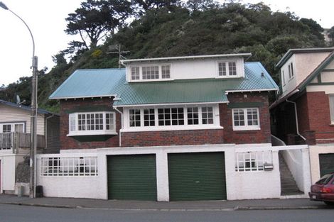 Photo of property in 492 Evans Bay Parade, Hataitai, Wellington, 6021