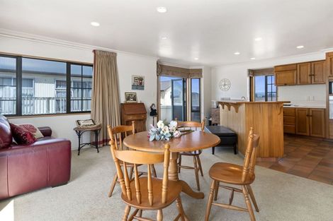 Photo of property in 96a Maxwells Road, Otumoetai, Tauranga, 3110