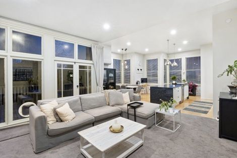 Photo of property in 396 Highgate, Roslyn, Dunedin, 9010