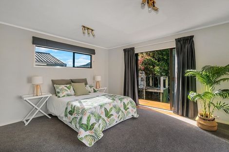 Photo of property in 25 Sunningdale Street, Wattle Downs, Auckland, 2103