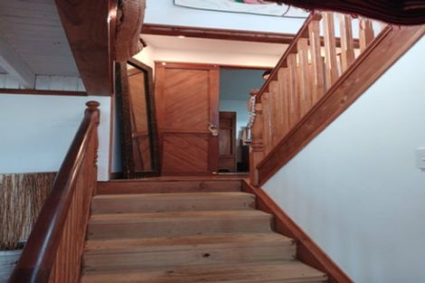 Photo of property in 102 Beach Road, Onerahi, Whangarei, 0110