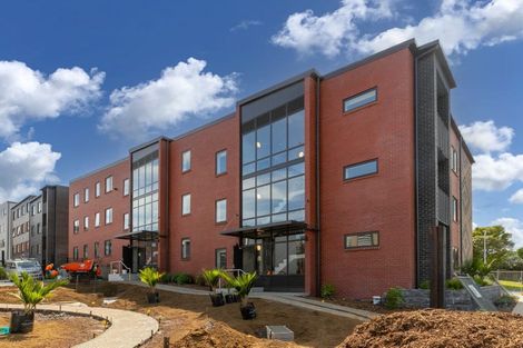 Photo of property in 207/2 Ko Street, Northcote, Auckland, 0627