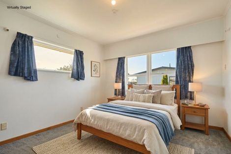 Photo of property in 702e Park Road South, Akina, Hastings, 4122