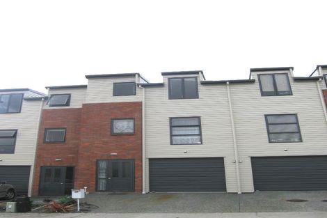 Photo of property in 37 Barnea Circle, Glen Eden, Auckland, 0602