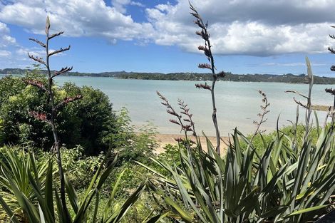 Photo of property in 3 Veronica Street, Paihia, 0200