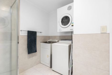 Photo of property in 12/19 Victoria Road, Mount Maunganui, 3116