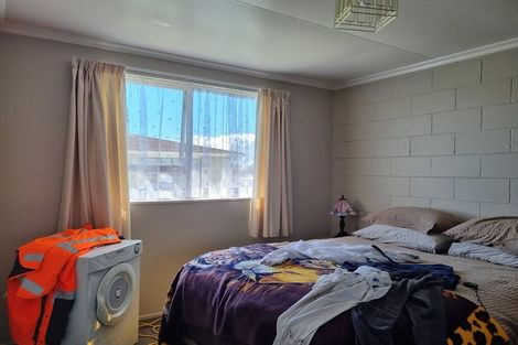 Photo of property in 17 Pleiades Street, Waitara, 4320