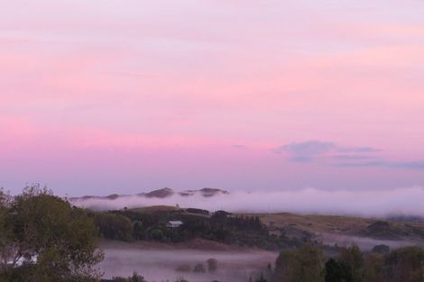 Photo of property in 956 Oneriri Road, Kaiwaka, 0573