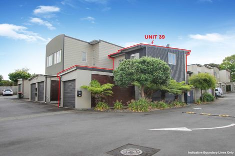 Photo of property in 1/206 Manuka Road, Bayview, Auckland, 0629