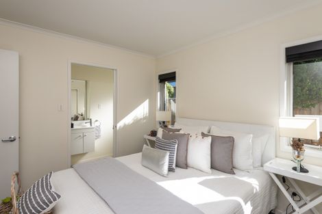 Photo of property in 32 Edgeware Road, St Albans, Christchurch, 8014