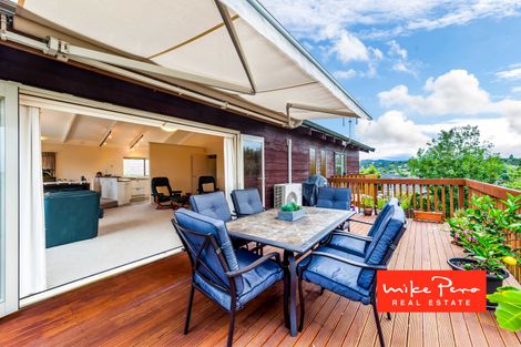 Photo of property in 7 Pokapu Street, Titirangi, Auckland, 0600