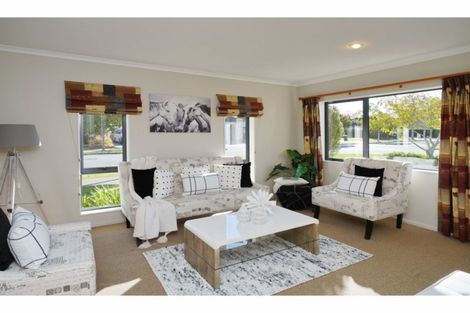 Photo of property in 21 Redfern Street, Northwood, Christchurch, 8051