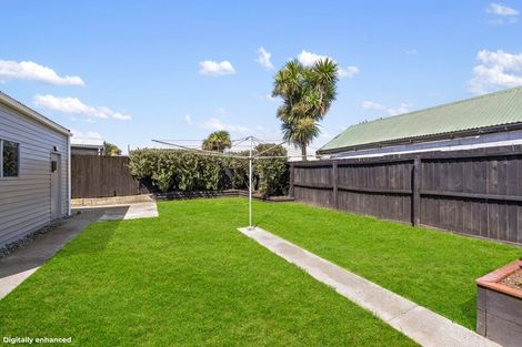 Photo of property in 112 Effingham Street, North New Brighton, Christchurch, 8083