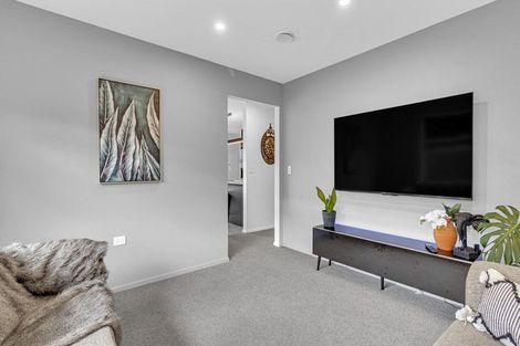 Photo of property in 17 Te Kanawa Lane, Rolleston, 7615