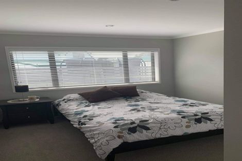 Photo of property in 41 Harbour Crest Drive, Waiuku, 2123