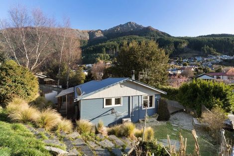 Photo of property in 201 Fernhill Road, Fernhill, Queenstown, 9300