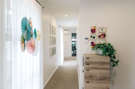 Photo of property in 12 Kentwood Place, Flagstaff, Hamilton, 3210