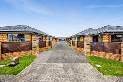 Photo of property in 14a Milmoe Street, Hawera, 4610