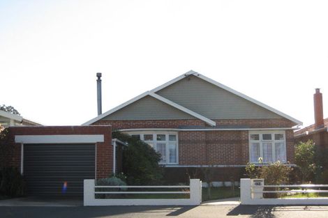 Photo of property in 374 Bay View Road, Saint Clair, Dunedin, 9012