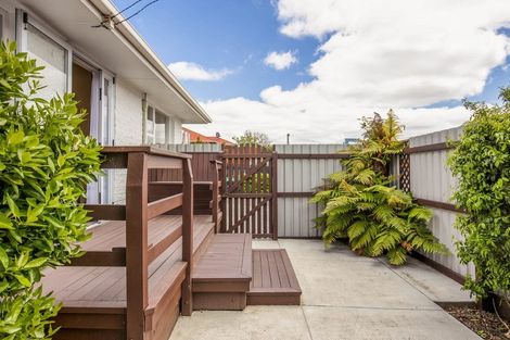 Photo of property in 1/17 Lake Terrace Road, Burwood, Christchurch, 8061