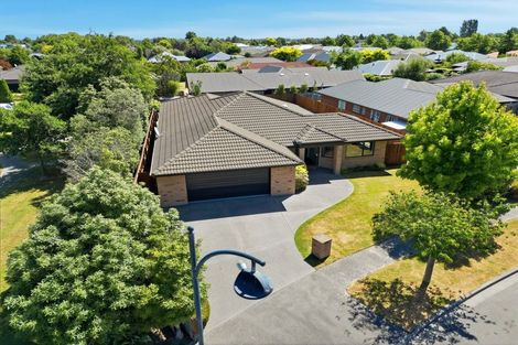 Photo of property in 15 Blowers Place, Halswell, Christchurch, 8025