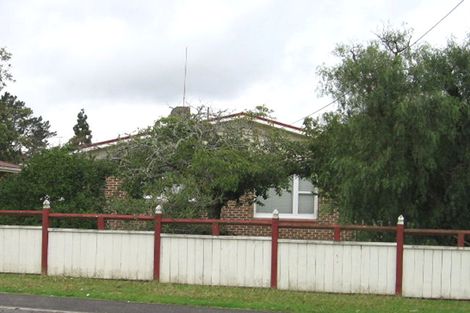 Photo of property in 334 Royal Road, Massey, Auckland, 0614