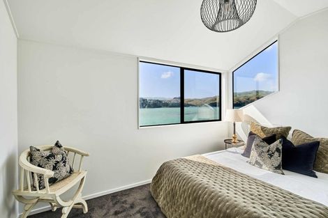 Photo of property in 93 Seaview Road, Paremata, Porirua, 5024