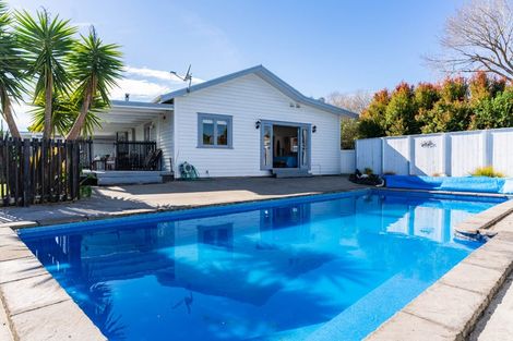 Photo of property in 956 Oneriri Road, Kaiwaka, 0573