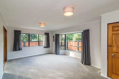 Photo of property in 6 Jane Street, Waikanae Beach, Waikanae, 5036