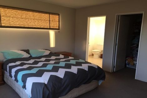 Photo of property in 26 Foresters Crescent, Parklands, Christchurch, 8083