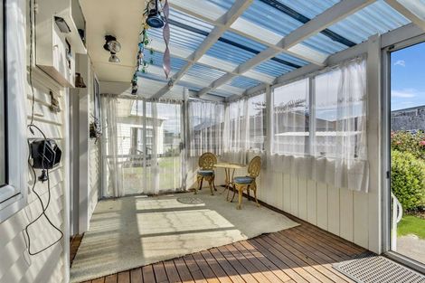 Photo of property in 200 Galway Place, Mayfair, Hastings, 4122