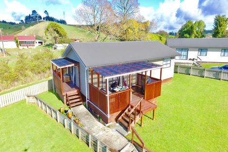 Photo of property in 98b Riverview Road, Huntly, 3700