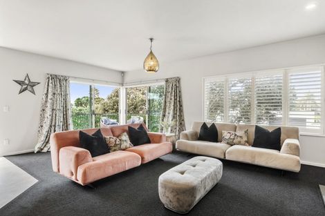 Photo of property in 24 Muritai Road, Milford, Auckland, 0620