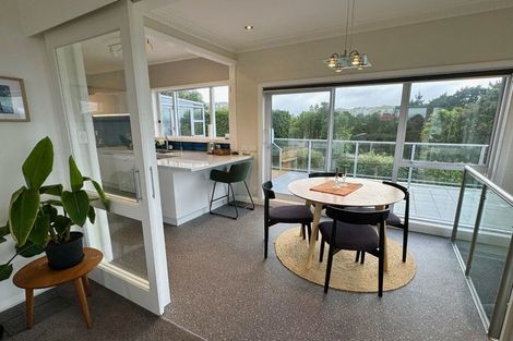 Photo of property in 102 Homebush Road, Khandallah, Wellington, 6035