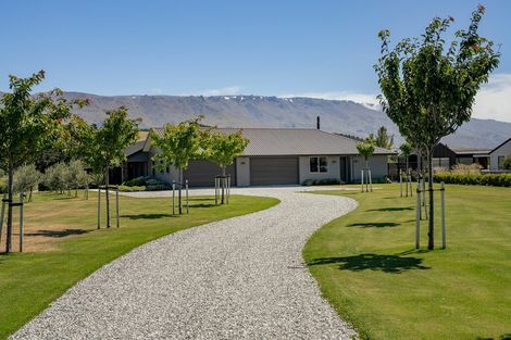 Photo of property in 5 Stout Terrace, Cromwell, 9310