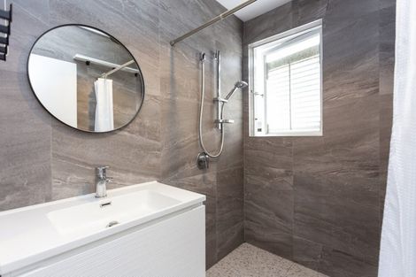 Photo of property in 80 Hoani Street, Northcote, Christchurch, 8052