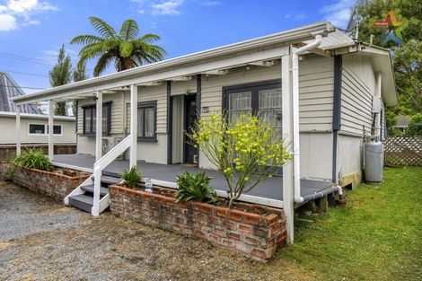 Photo of property in 457 Stokes Valley Road, Stokes Valley, Lower Hutt, 5019