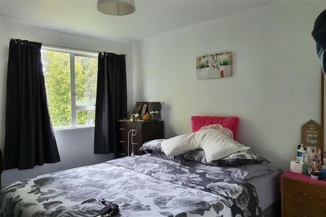 Photo of property in 72 Vandeleur Avenue, Birkdale, Auckland, 0626