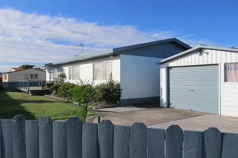 Photo of property in 93 Topaz Drive, Papamoa Beach, Papamoa, 3118