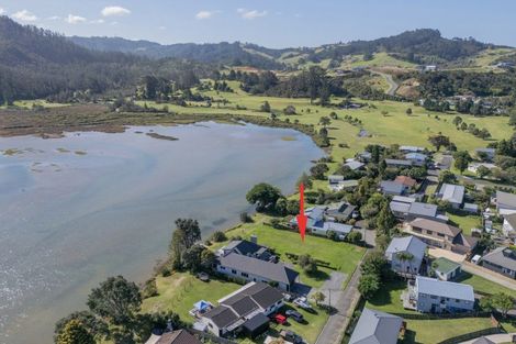 Photo of property in 20 Marquet Place, Tairua, 3508