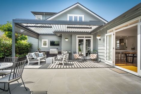 Photo of property in 29 Clissold Street, Merivale, Christchurch, 8014