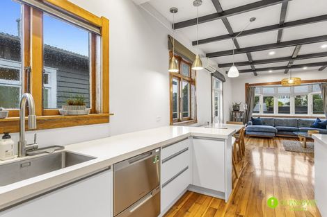 Photo of property in 11 Admiral Beatty Avenue, Mount Roskill, Auckland, 1041