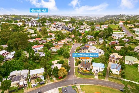 Photo of property in 1/37 Weldene Avenue, Glenfield, Auckland, 0629