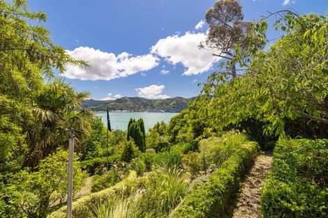 Photo of property in 23 Te Ara Crescent, Diamond Harbour, Lyttelton, 8971