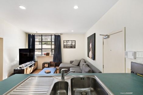 Photo of property in Atlas House, 15b/22 Ghuznee Street, Te Aro, Wellington, 6011