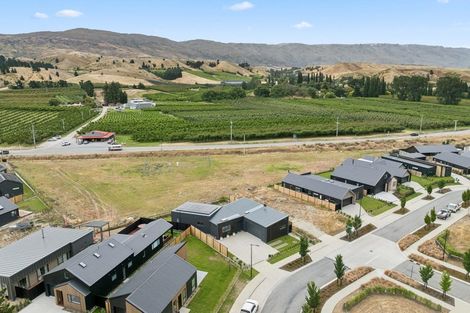 Photo of property in 93 Magnum Drive, Cromwell, 9310