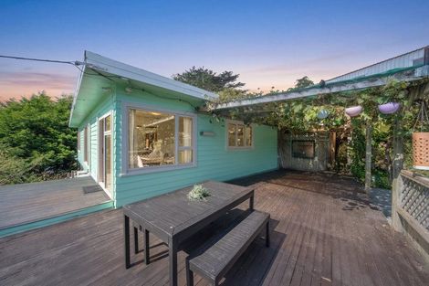 Photo of property in 474 Omokoroa Road, Makara, Wellington, 6972