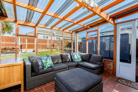 Photo of property in 39 Humber Street, Island Bay, Wellington, 6023